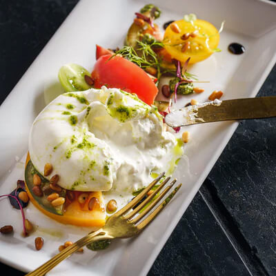Burrata & Heirloom Tomato